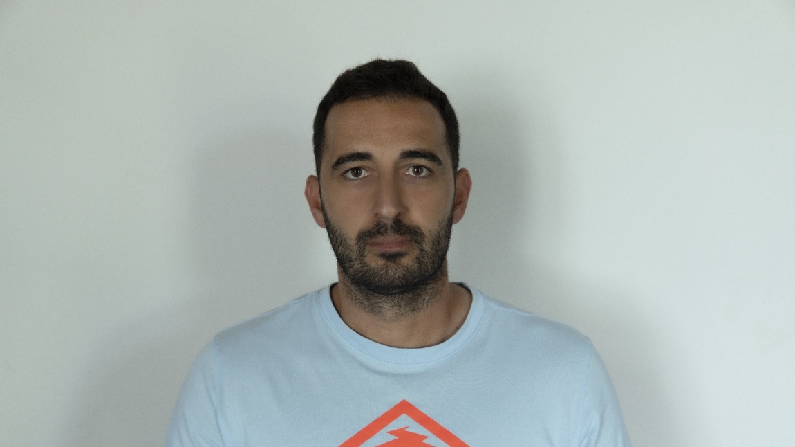 Burak SÖKEZOĞLU - Beden Eğitimi Öğretmeni