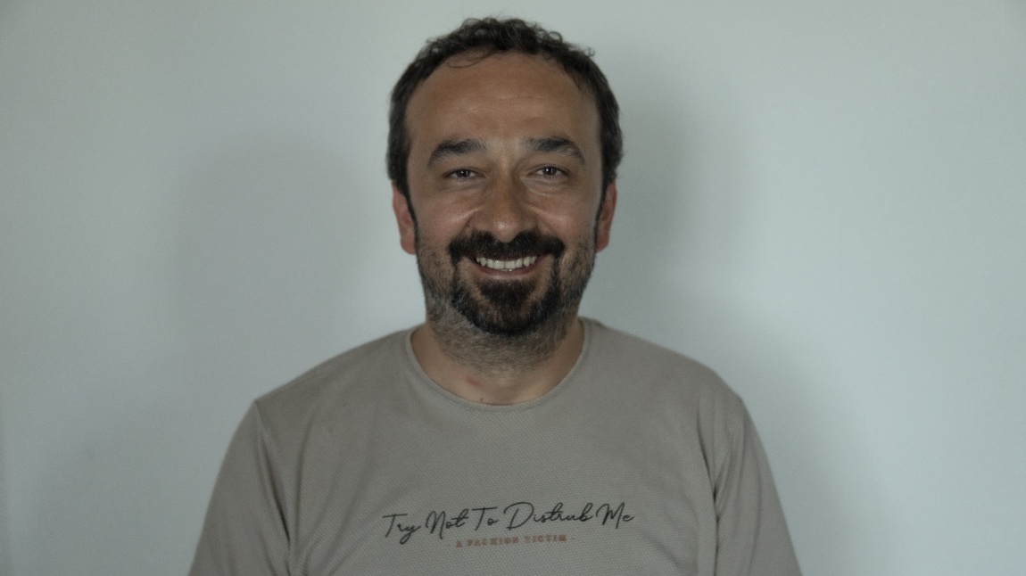 Serkan APAK - Müzik Öğretmeni